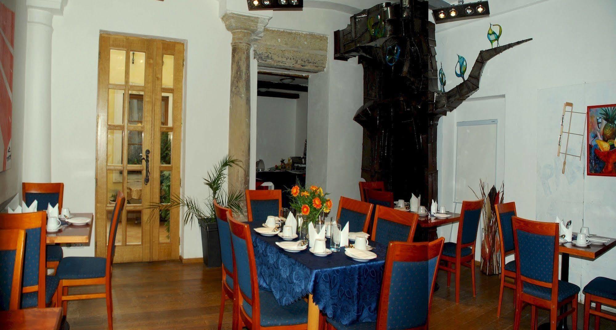 Hotel Zlaty Kohout Mladá Boleslav Εξωτερικό φωτογραφία